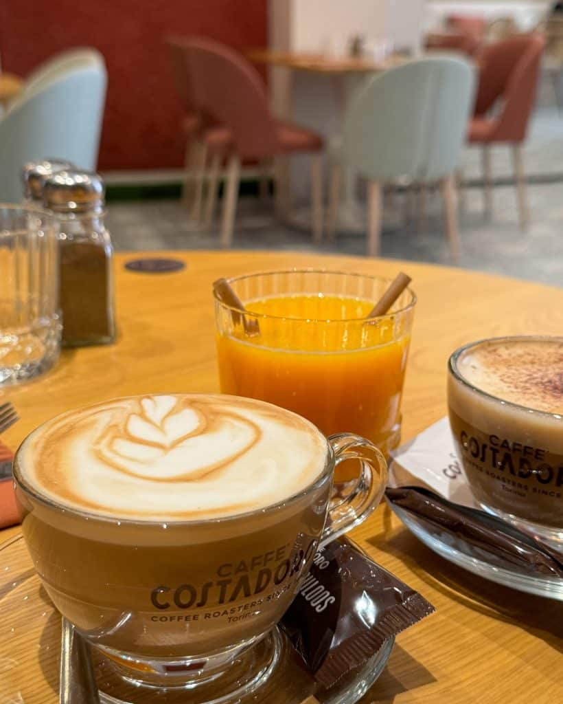 foodie coffee shop nice