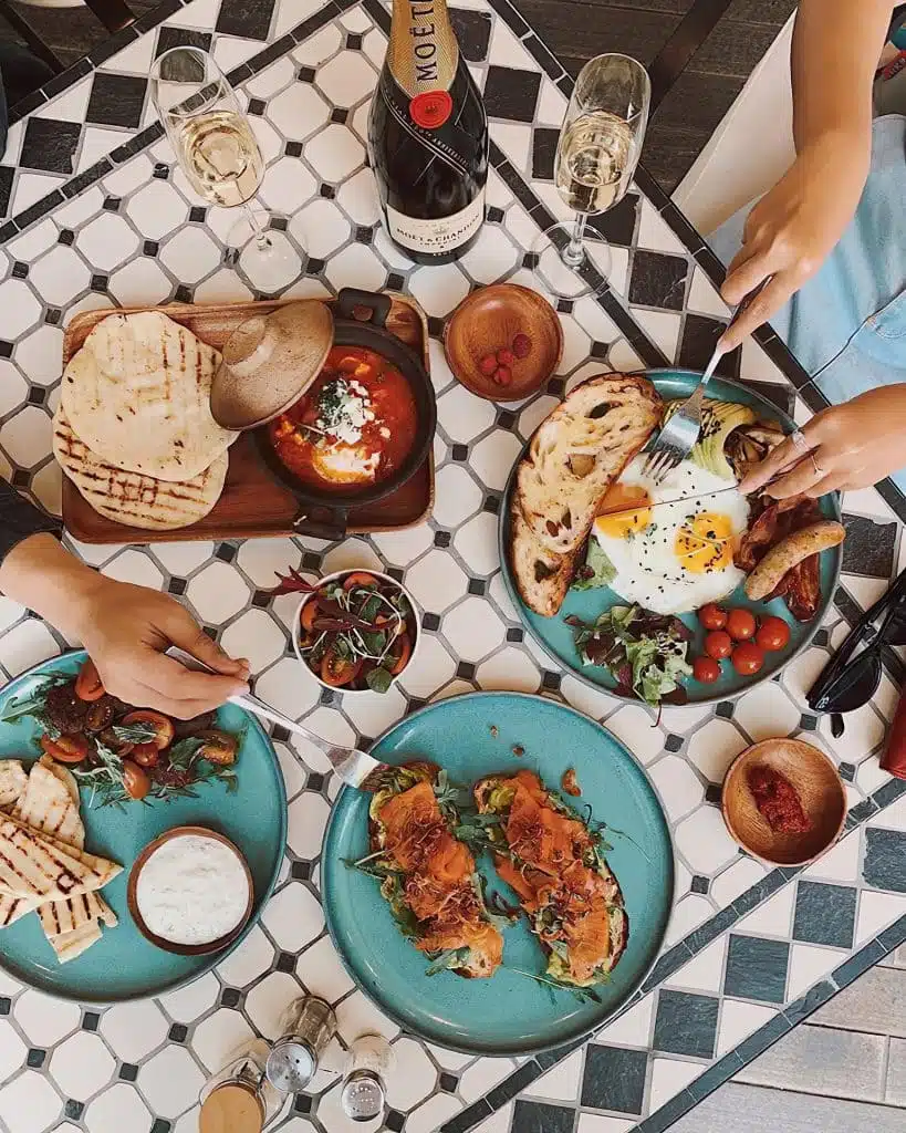 brunch nice