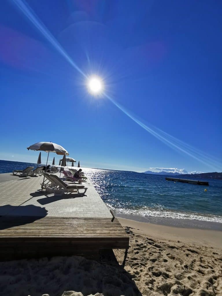 plage privee juan les pins
