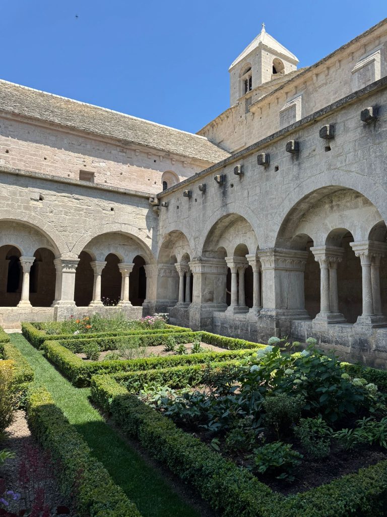 abbaye de senanque lubiron
