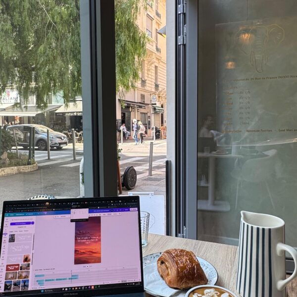 eburnie coffee shop nice