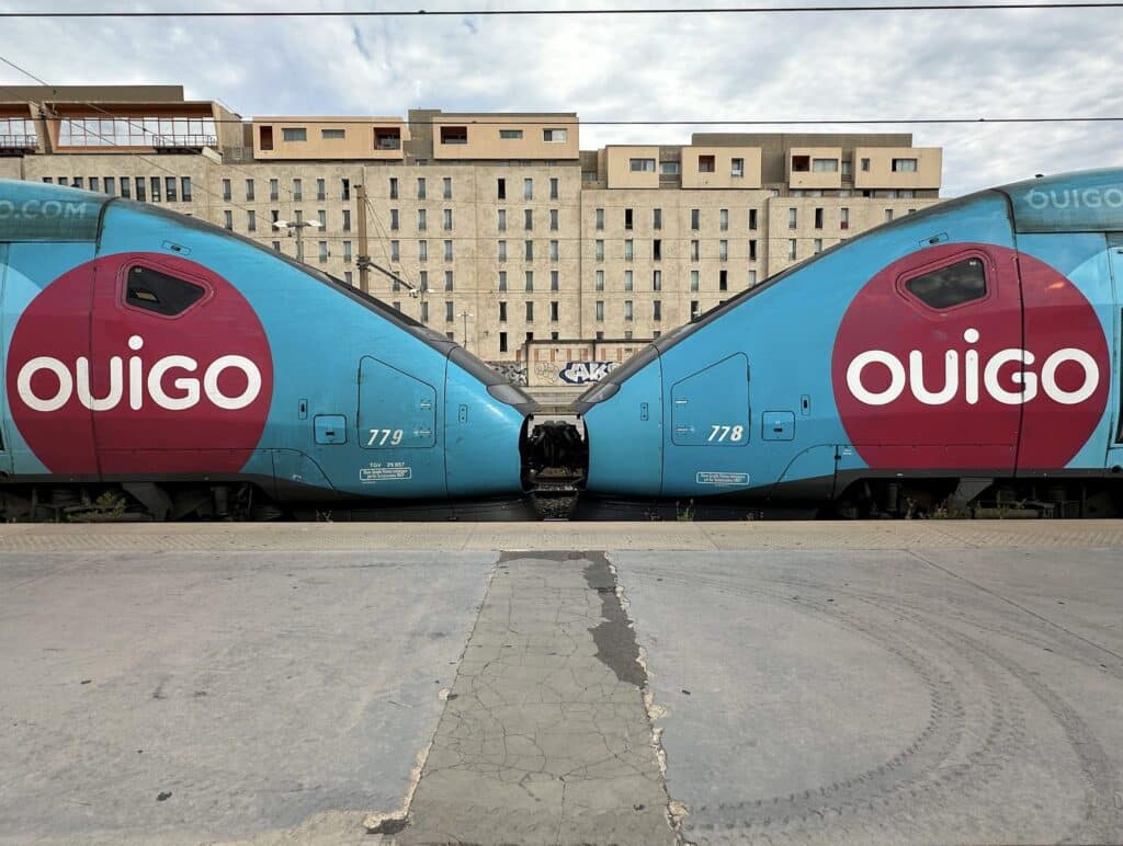 nice paris ouigo train